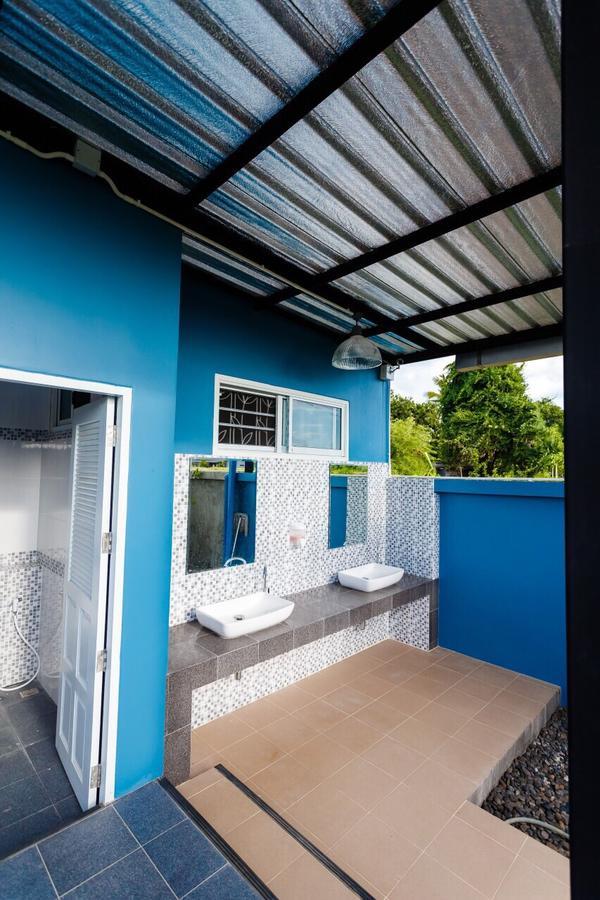 P House Motel Kanchanaburi City Exterior photo
