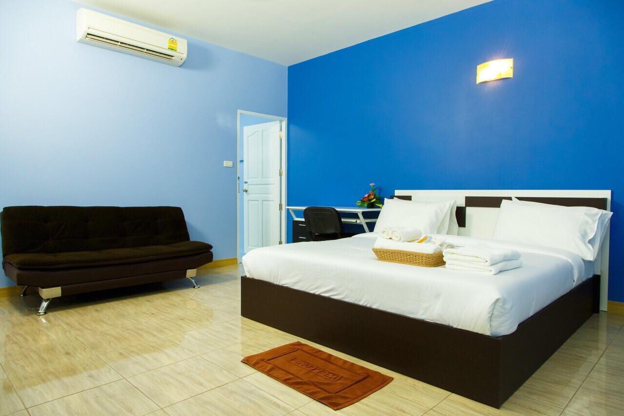 P House Motel Kanchanaburi City Exterior photo