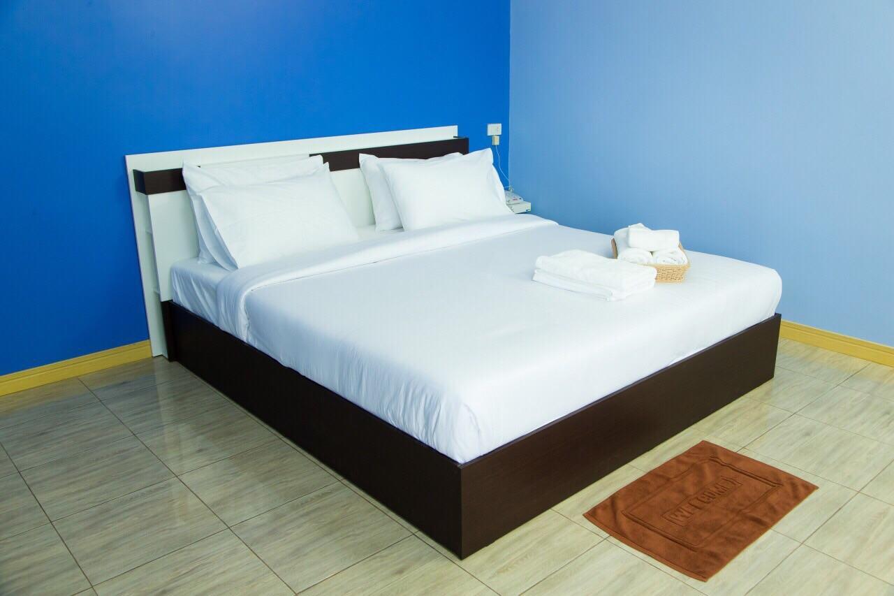 P House Motel Kanchanaburi City Exterior photo
