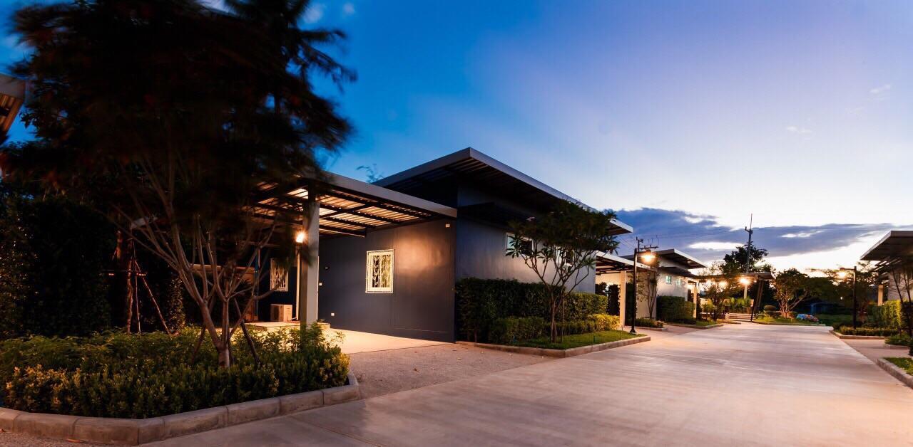 P House Motel Kanchanaburi City Exterior photo