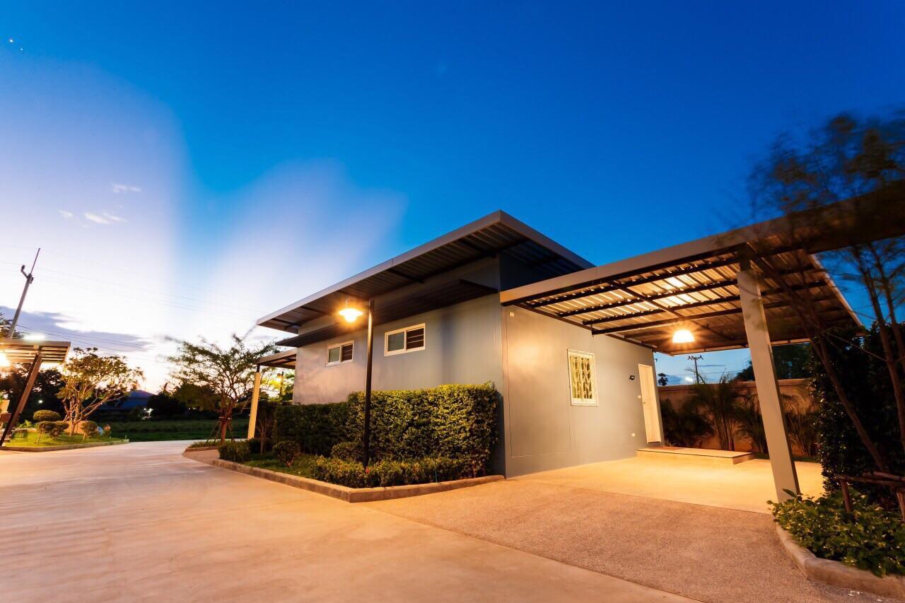 P House Motel Kanchanaburi City Exterior photo